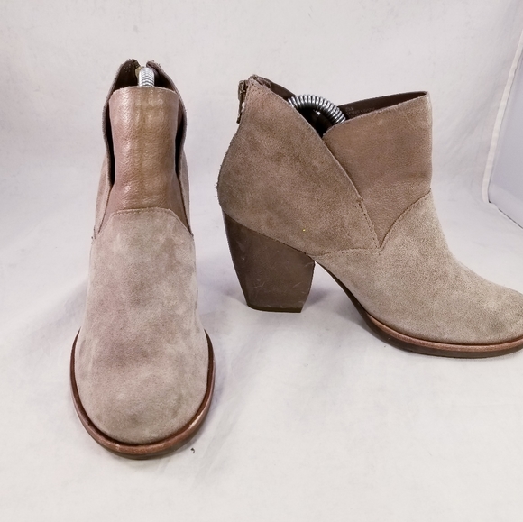 KORK-EASE WOMEN ANKLE  BROWN BOOTS BACK ZIPPER SIZE 6.5 M - Picture 6 of 10